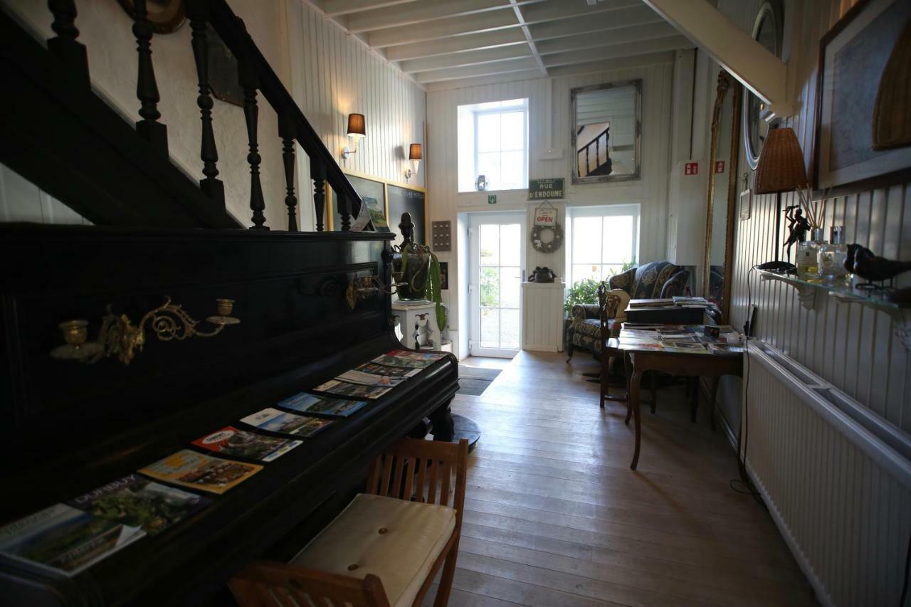 Barsy 34 Hotel Havelange Екстериор снимка