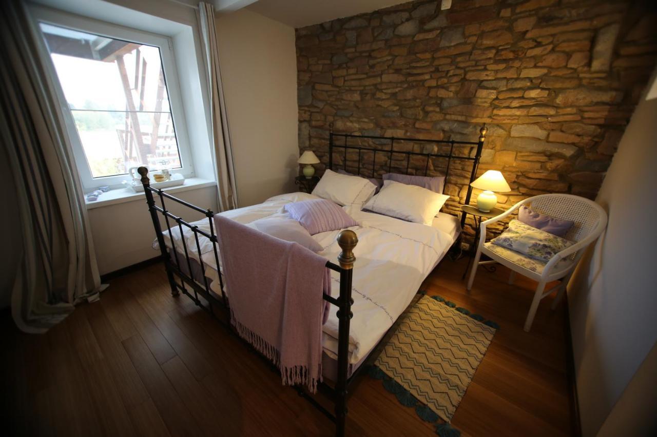 Barsy 34 Hotel Havelange Екстериор снимка