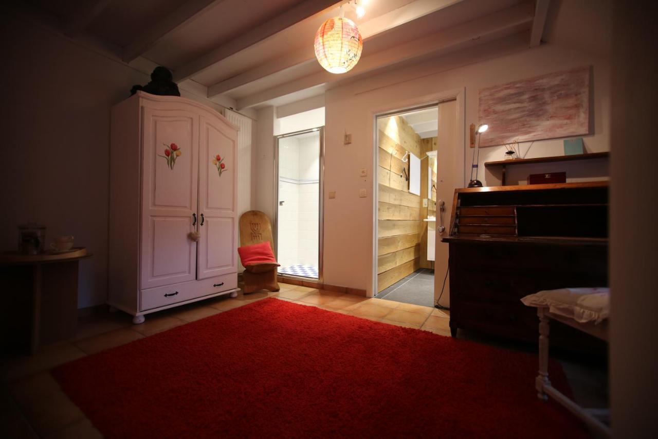 Barsy 34 Hotel Havelange Екстериор снимка